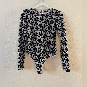 Victoria's Secret Long-Sleeve Mesh Bodysuit black velvet floral-Size S